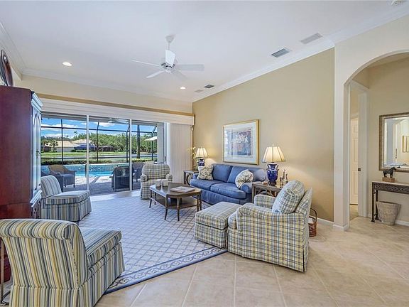 4th image of 9084 Falling Leaf DR