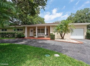 615 Riviera Dr, Tampa, FL 33606