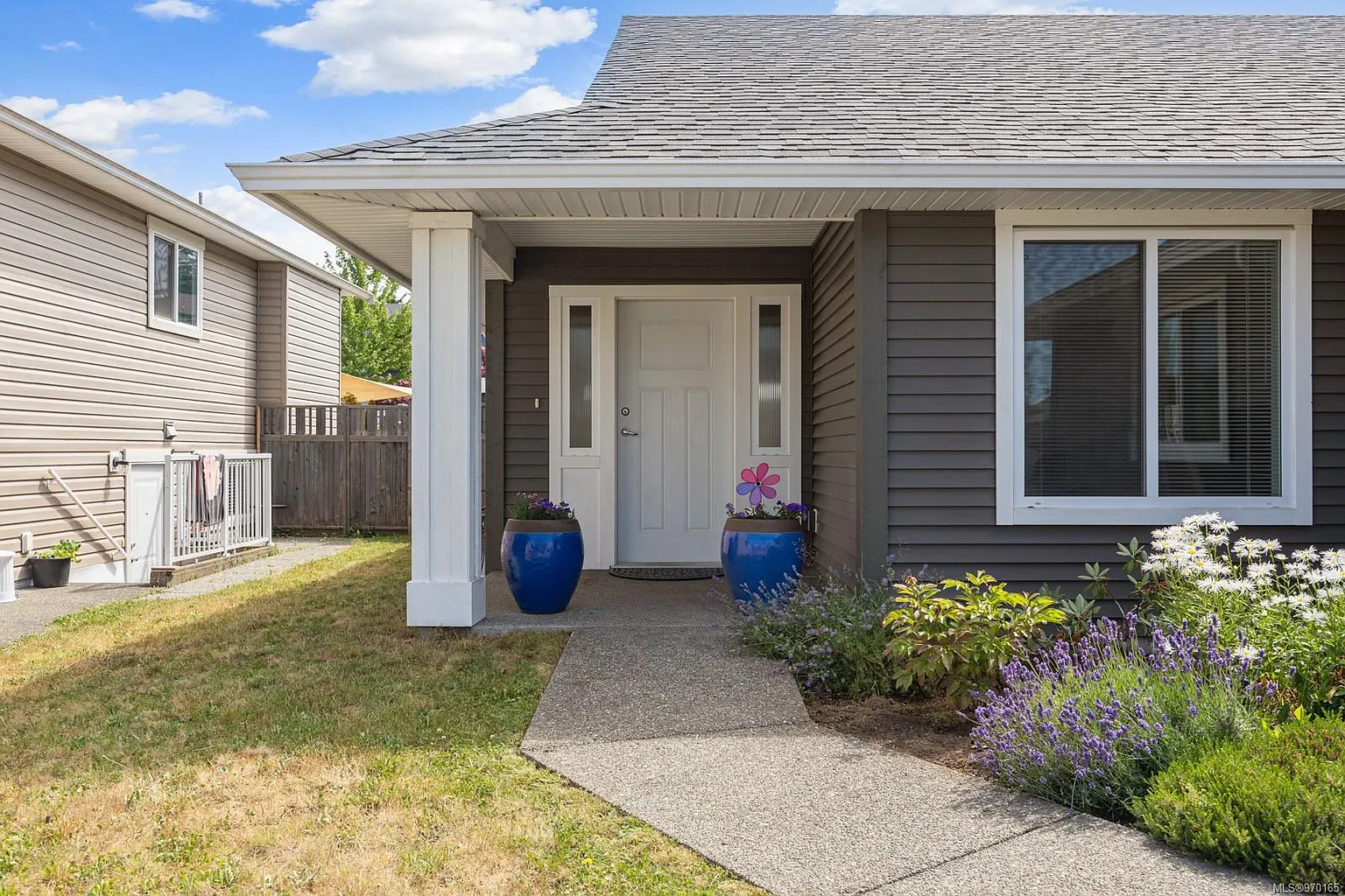 2601 Kendal Ave photo 1