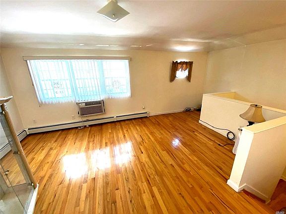 4th image of 12025 197th St