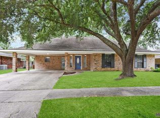 13832 Ouachita Ave, Baton Rouge, LA 70818