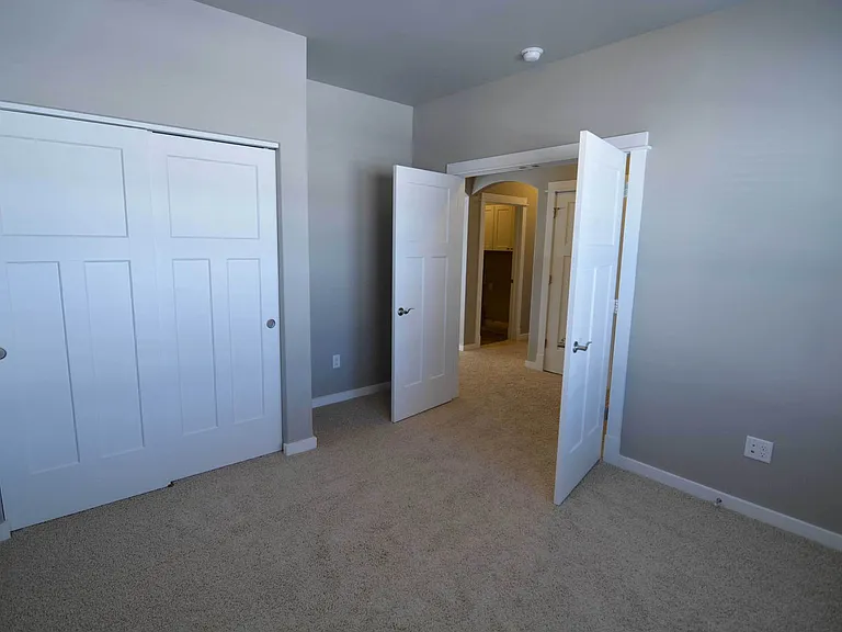 177 Laurel Pkwy — Photo 21