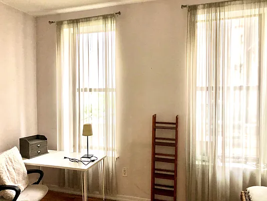 Rented by Urban Real Estate Inc | media 5