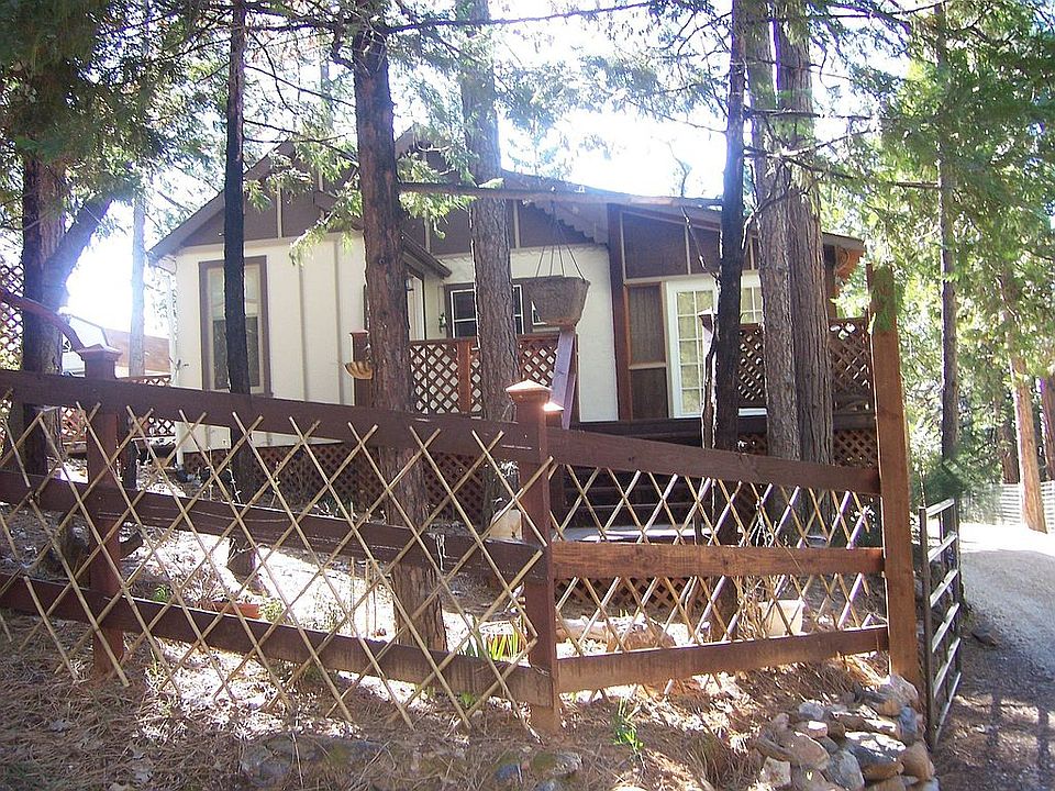 Cute cabin