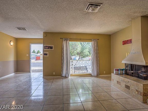 4th image of 1043 Canosa Avenue