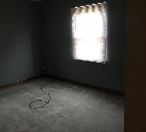 4th image of 1517 King Ave
