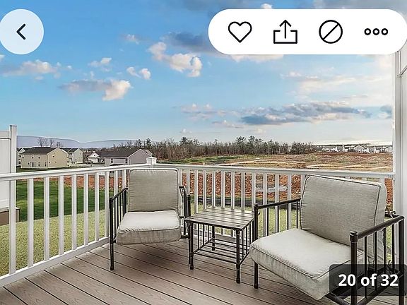 3rd image of 148 Isabella Cir