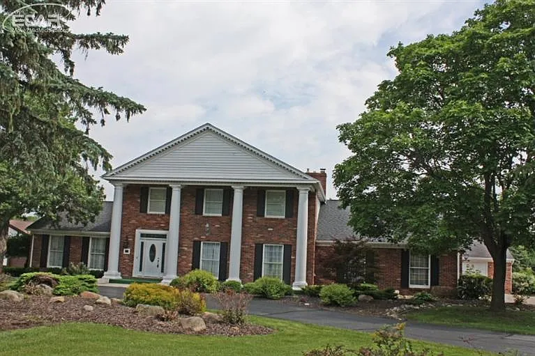 7538 River Rd photo 1