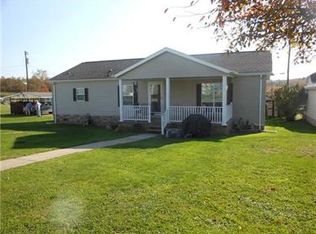 5580 5th St, Grindstone, PA 15442