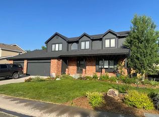 3719 Kentford Rd, Fort Collins, CO 80525