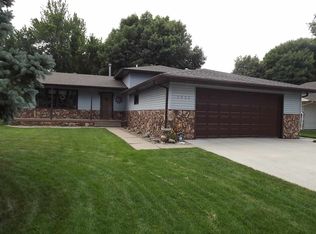 2022 W 36th St, Kearney, NE 68845