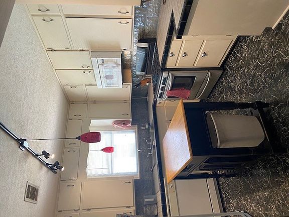 5th image of 2524 Avenue D