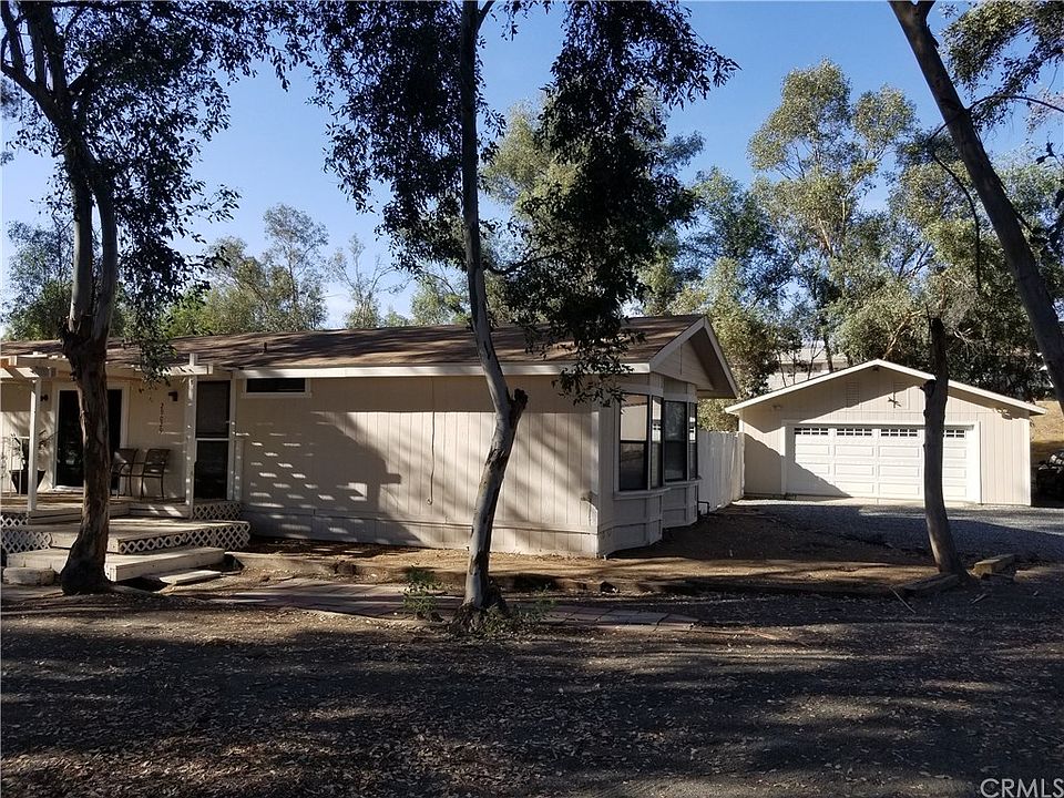 1st image of 29029 10th St