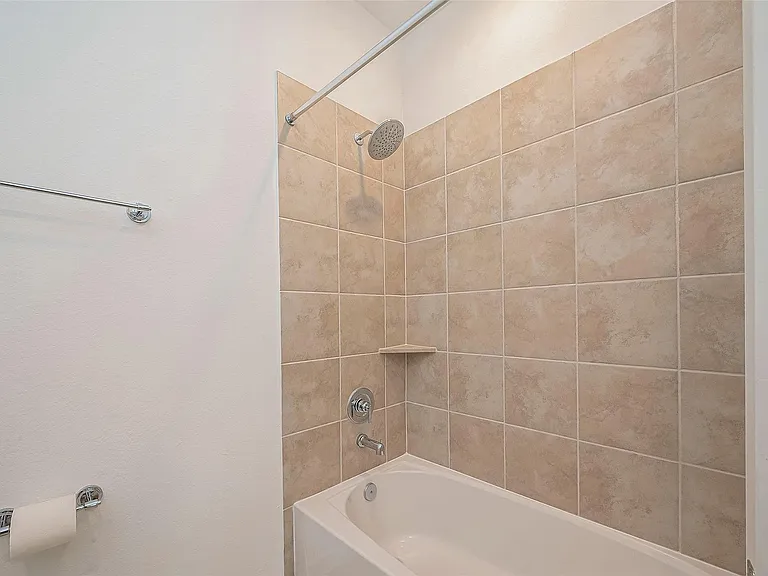 8710 Limmen Terrace Trl — Photo 18