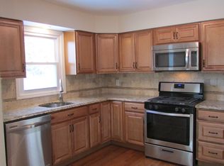 40 Carlisle Rd, Toms River, NJ 08757