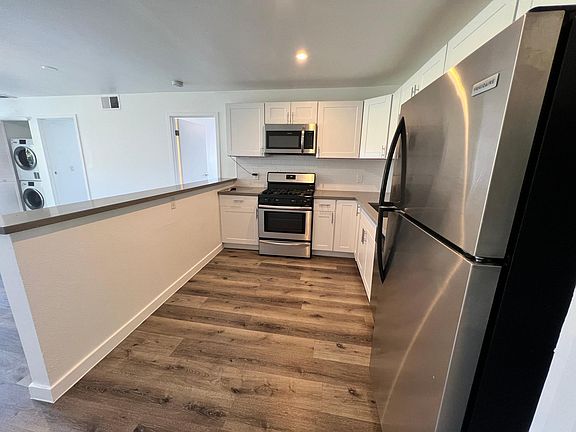 2nd image of 3245 W Avenue 32 #10