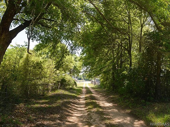 2nd image of 1216 Joe Bruer Rd