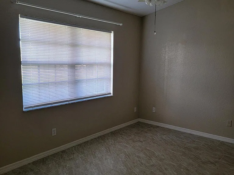 2496 N Orangewood St — Photo 9