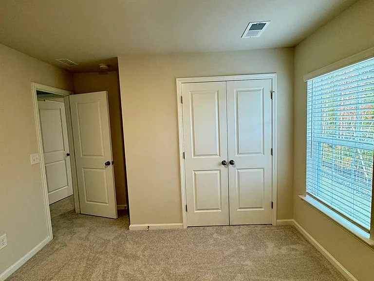 18227 Stark Way — Photo 32