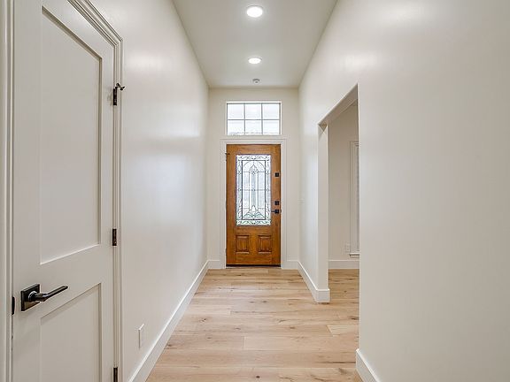 5th image of 1432 Mount Gilead Rd