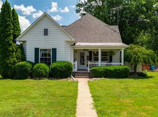 530 N Maple St, Staunton, IL 62088