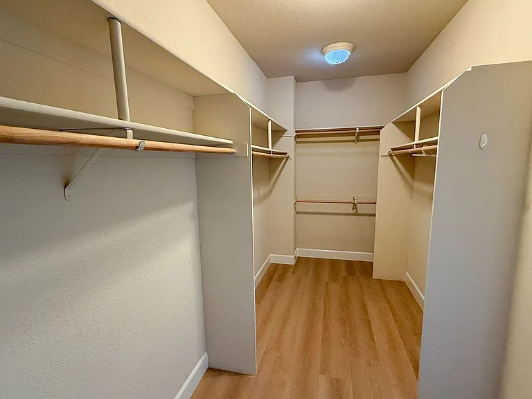 1197 Eagle Valley Ct — Photo 18