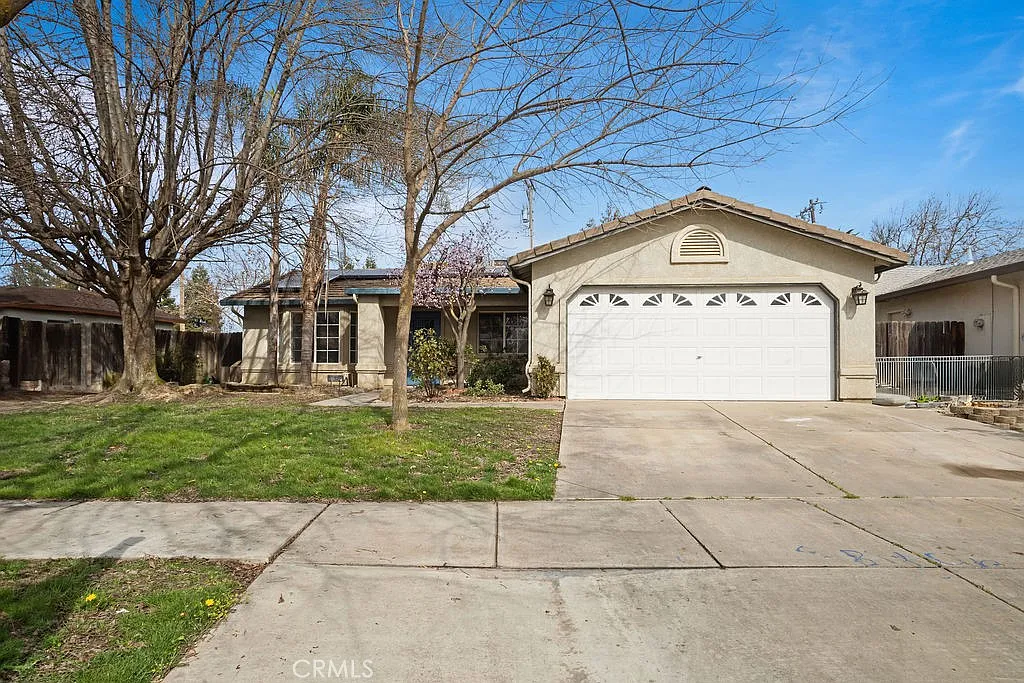 93 El Verano Way photo 1