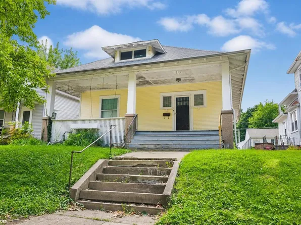 1613 Madison Ave, Burlington, IA 52601