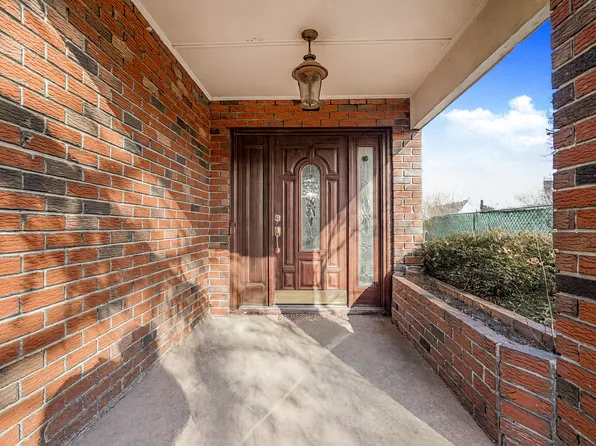 11 Denton Place image 30 of 47