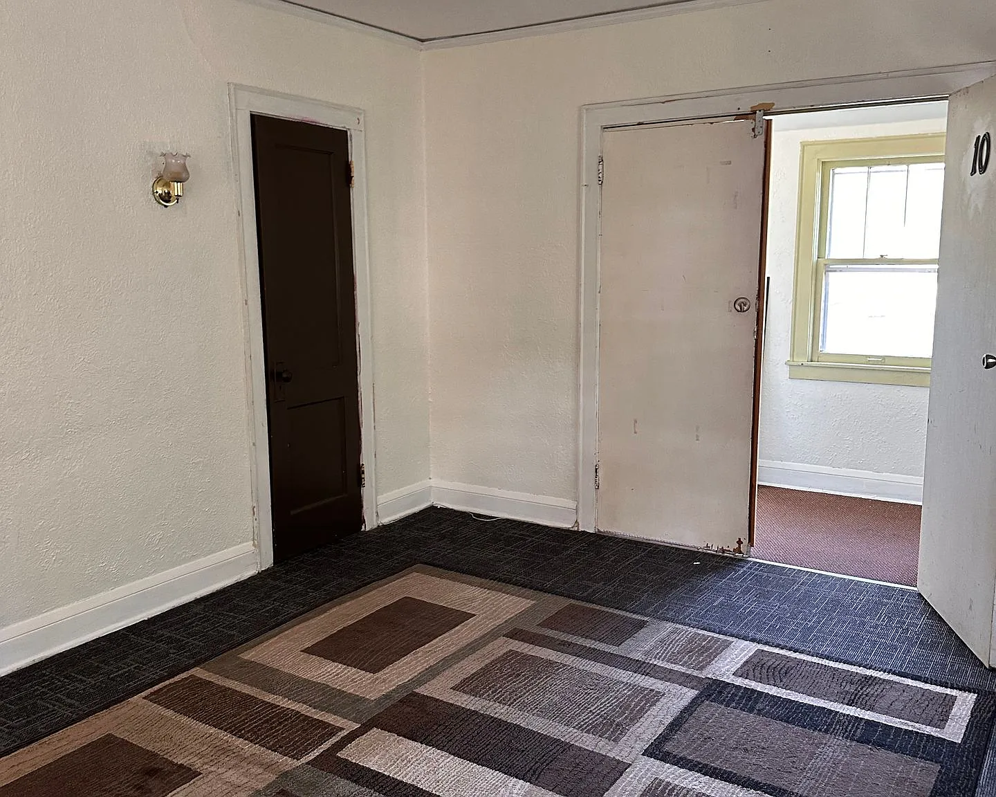 416 11th Ave SE — Photo 3