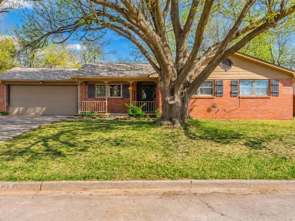 2617 Chaucer Dr, Oklahoma City, OK 73120