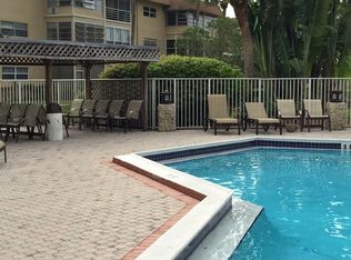 5051 W Oakland Park Blvd #104, Lauderdale Lakes, FL 33313