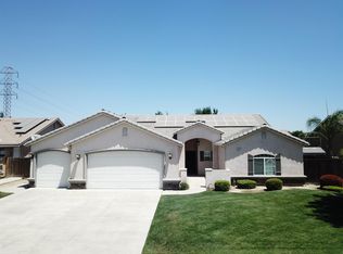 1240 Hicks St, Selma, CA 93662