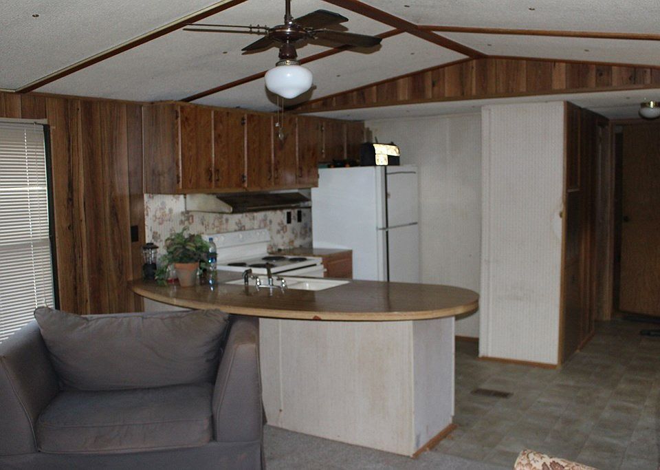 2nd image of 1127 Pond Run Rd #A