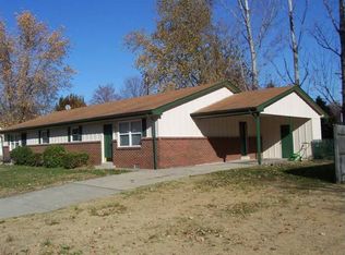32 Justice Dr, Belleville, IL