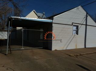 612 E 9th St, Clovis, NM 88101