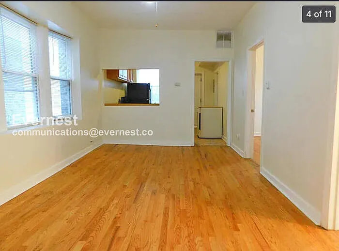4923 N Albany Ave #3 — Photo 2