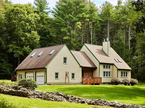 5 Ross Lane, Sparrowbush, NY 12780