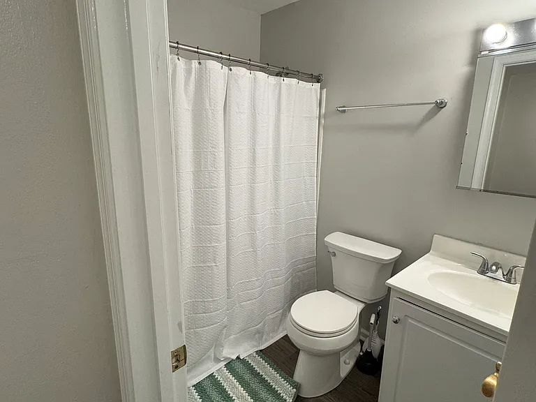 1518 Villa Ter #E — Photo 4