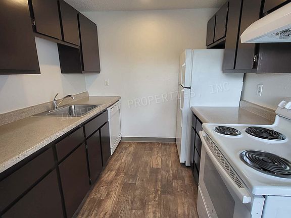 5th image of 4450 SE 26th Ave #4450