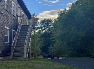 436 Pleasant St, Mechanic Falls, ME 04256