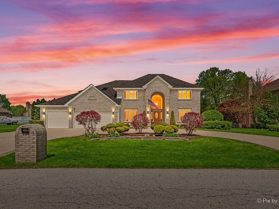 1st image of 402 Meadow Ridge Ln