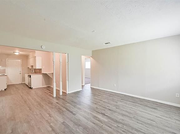 2nd image of 517-519 Virginia Ave