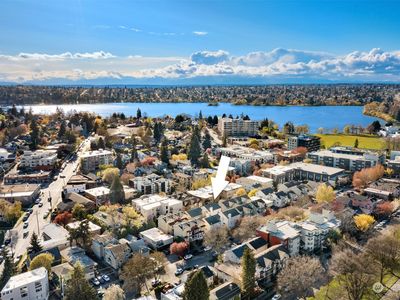 6541 5th Avenue NE #B, Seattle, WA, 98115