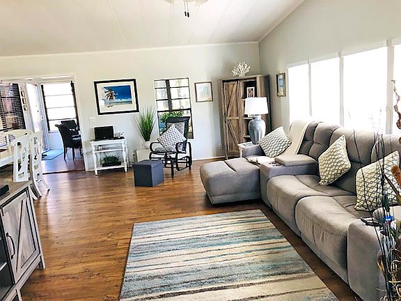 3rd image of 1922 Madera Dr #1922