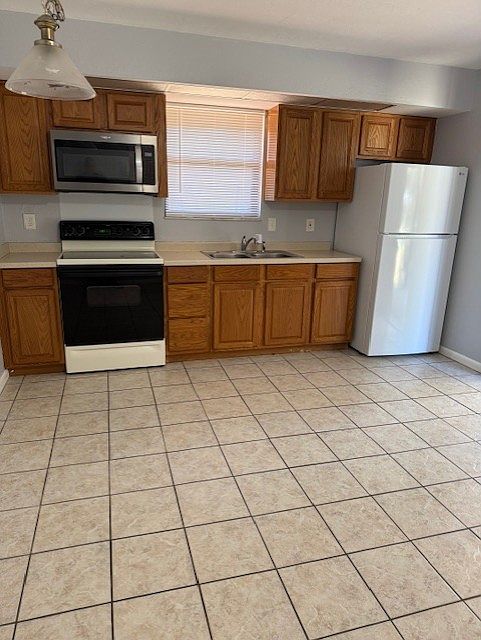1st image of 8559 Tamara Ct