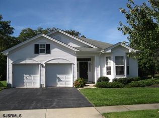 5 Manchester St, Galloway, NJ 08205