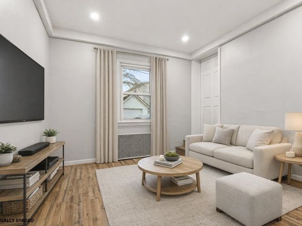 320 Clarendon St FLOOR 1