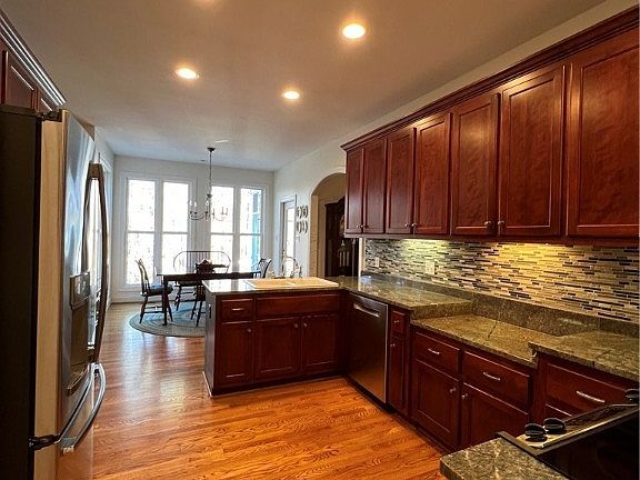 3rd image of 12490 Loblolly Dr