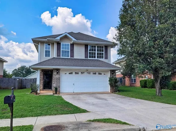 236 Shadow Ct SW, Huntsville, AL 35824